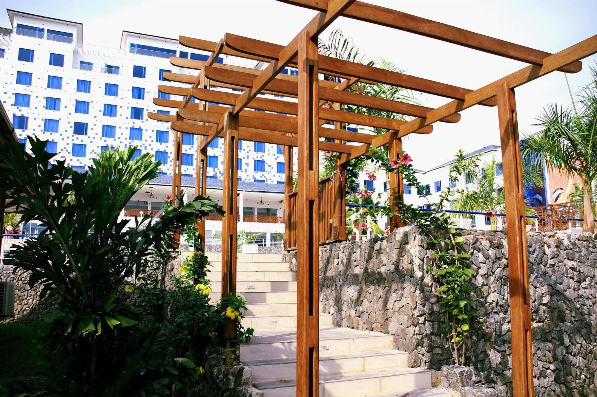 Best Western Plus Atlantic Hotel Sekondi-Takoradi Exterior foto